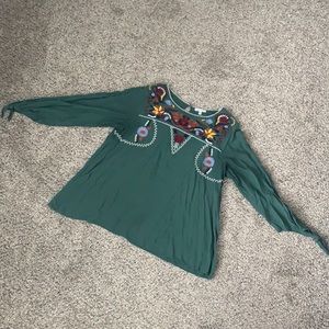 Beautiful green embroidered 3/4 sleeve blouse
